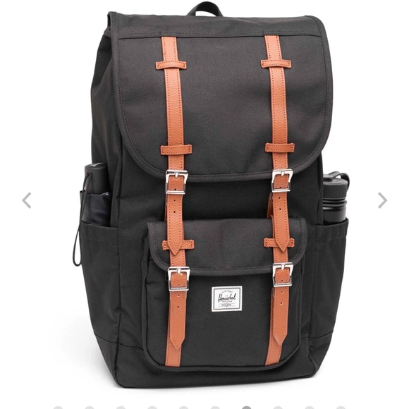 Herschel Little America™ Backpack. No flaws
Used once. Excellent condition